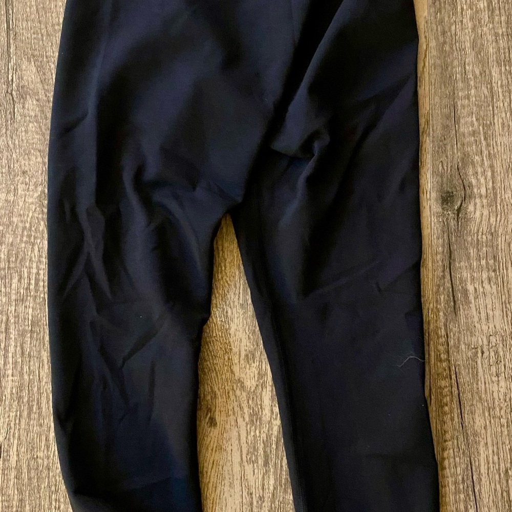 Black Leggings - Tight Fit High Rise 7/8 Length